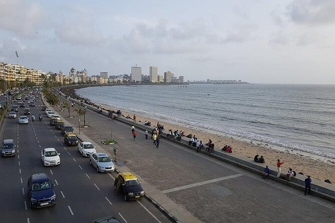 2 Days Mumbai City tour with Elephanta Caves - Day 2: Getting to Elephanta Caves by catamaran at 9:00