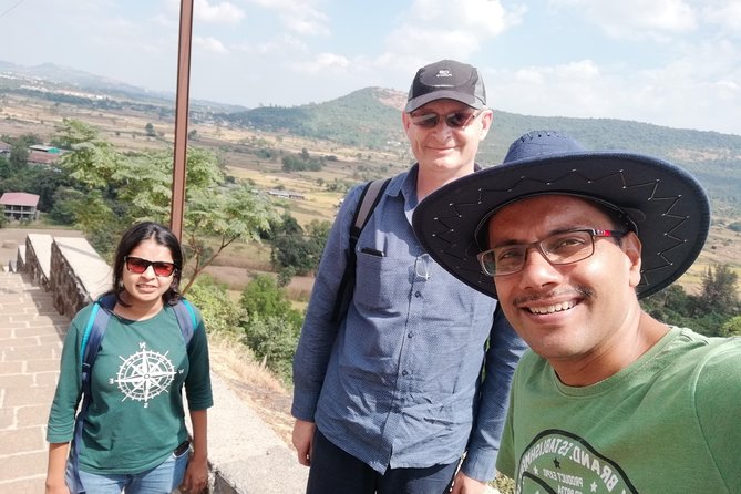2000 year old Buddhist trail to Karla & Bhaja Caves as a day trip from Mumbai - Leaving Mumbai early: what the day feels like