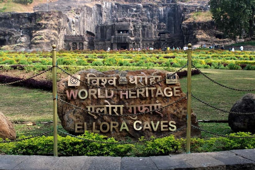 Ajanta & Ellora : Day Tour from Mumbai with Flight Tickets - Your Aurangabad break: food, local markets, and a breather
