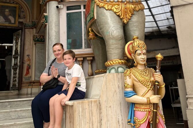 All in One Mumbai City, Slum & Bollywood Tour with Transport - Key Things That Make This Tour Worth Your Time