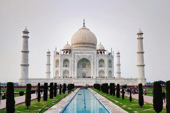 All Inclusive Taj Mahal Tour From Mumbai - Mumbai to the Taj: how the flight-and-hotel setup actually helps