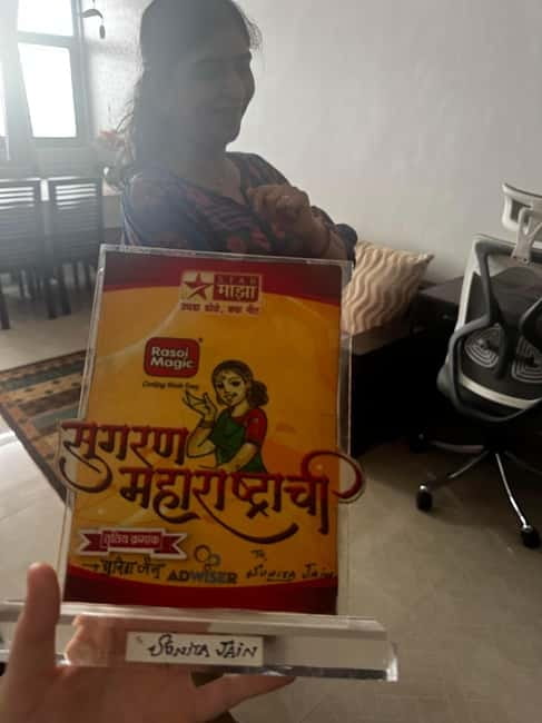 Authentic Mumbai: Home-Cooked Meal with a Local Host - Inside Sunita Jain’s home kitchen (and why it feels different)