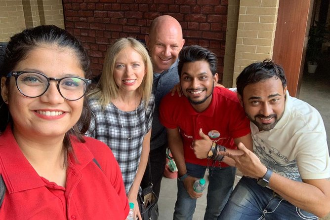 Best Bollywood Tour with Rahil Khan (Transport Included) - The dance show finale (and extra moments like photos or costume tries)