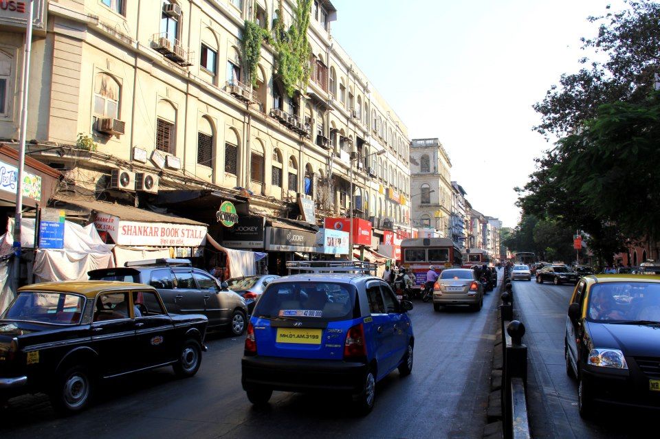 Combo of City and Bollywood Tour - Colaba Causeway Market to Chowpatty Beach: Where You Feel Mumbai’s Everyday Energy