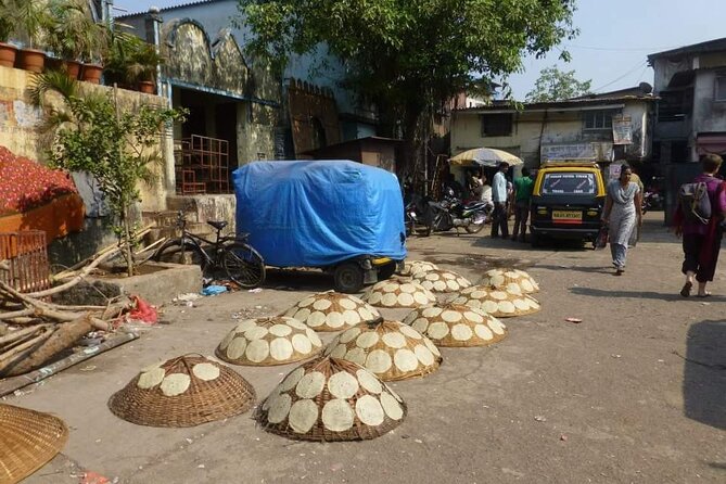 Dharavi Slum Tour - Inside Dharavi: the guided 2-hour walk and what you’ll actually see
