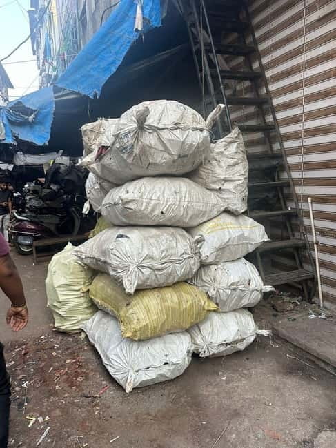 Dharavi Slum Tour - Dharavi as a working community: trades you might hear about on the route