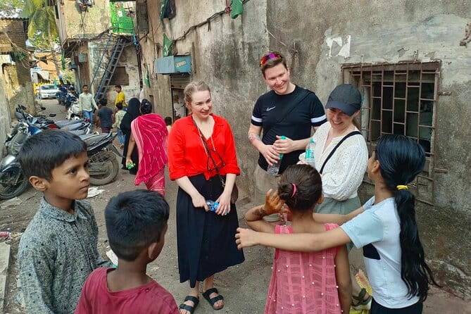 Dharavi Slum Tour - See the real Slum with a Local Guide - The 2-hour walking flow: what you’ll actually do and see