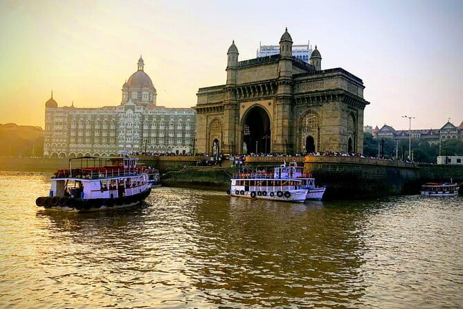 Elephanta Island Private Speedboat Tour from Mumbai - 6pax - Timing that works in real life