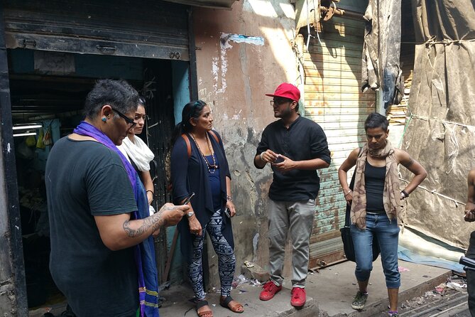 Full Day Mumbai City Tour and Dharavi Slums - Sassoon Dock and Dhobi Ghat: Work Life You Can See Up Close