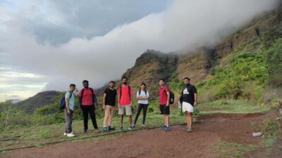 Kalsubai Hike (Midnight Pickup) - Pickup from Mumbai: where the day (actually night) begins