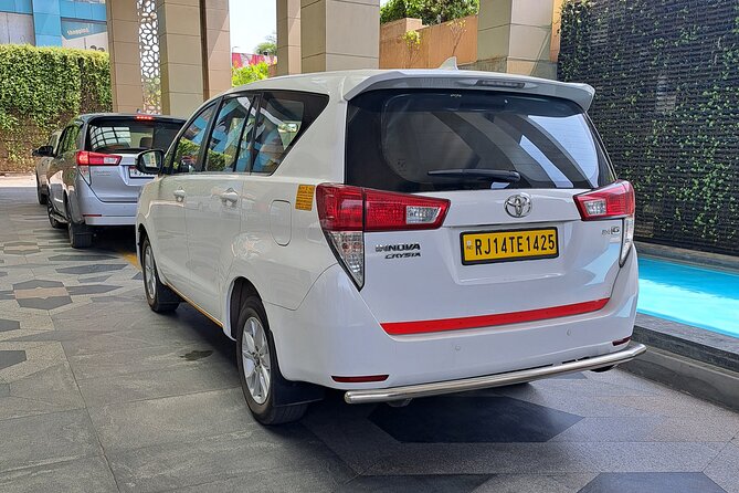 Mumbai Airport to Mumbai Hotels : Private Transfers - The part that saves your sanity: communication during delays