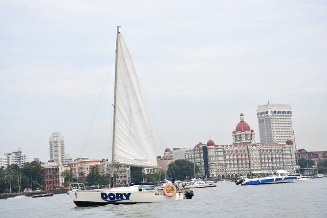 Mumbai Bay Breeze Sail on a Compact Yacht Experience - Key things I think are worth your attention