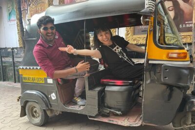 Mumbai Bollywood Tour + Live Dance + Live Shooting + Singing - Getting Behind the Camera: How the Guide Shapes the Tour