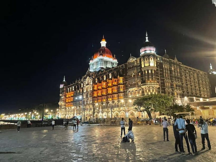 Mumbai By Night: Lights & Luminance - Guides, pacing, and photo help: why the human factor matters