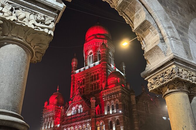 Mumbai By Night: Lights & Luminance - Oval Maidan and the University of Mumbai: a calmer civic pause
