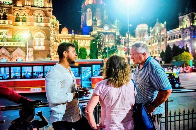 Mumbai by Night: Private Tour of Iconic Sights in Lights - Why Mumbai’s lit-sight loop works so well