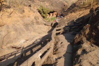 Mumbai Caves Guided Tour - Kanheri Caves: huge Buddhist carving and the water system surprise