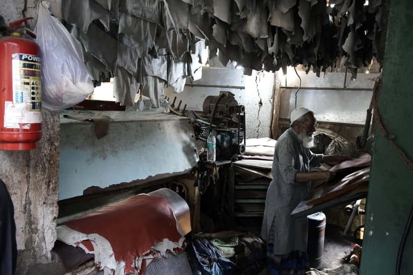 Mumbai: City & Slum Full-Day Exploration - A 6-hour plan that mixes icons with real neighborhoods