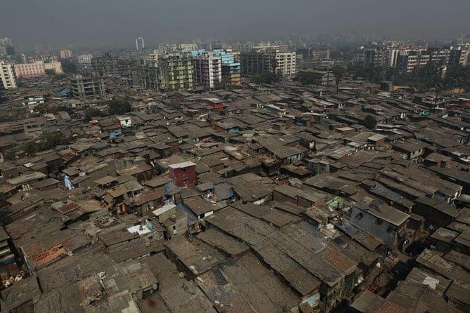 Mumbai City Tour & Dharavi Slum: Full-Day Private Experience - Marine Drive, Hanging Gardens, and Kamala Nehru Park: sea views plus a calmer side of town
