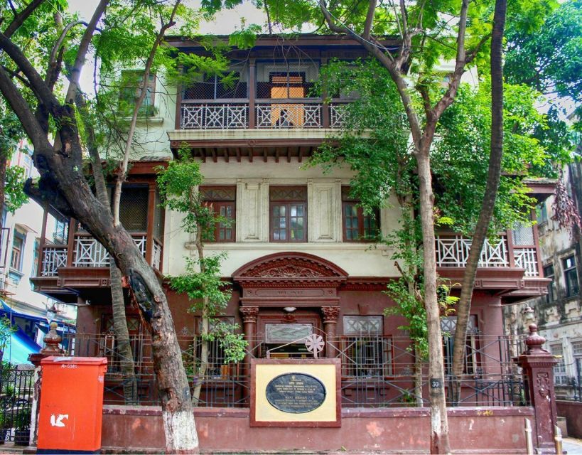Mumbai: City Tour, Elephanta Caves, Dharavi Slum W/Options - Elephanta Caves by ferry: stairs, Shiva, and why a guide changes everything