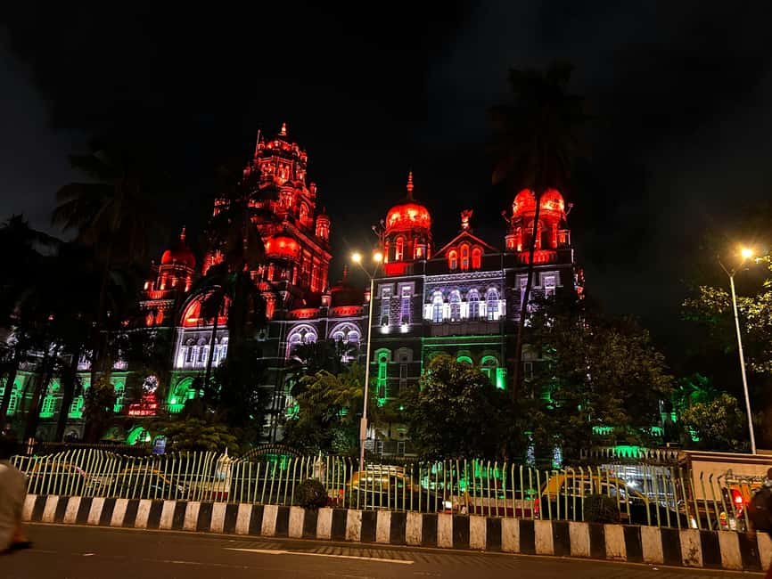 Mumbai City Tour with Option to Add Elephanta Caves - The best opening stretch: Gateway of India to Marine Drive