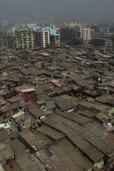 Mumbai: Dharavi Slum 2-Hour Walking Tour - Meeting at Café Coffee Day and getting oriented fast