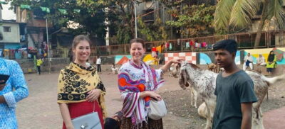 Mumbai: Dhobi Ghat Laundry and Dharavi Slum Tour with Local - Your guide is the whole experience (and names matter)