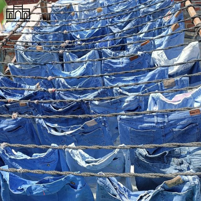 Mumbai: Dhobi Ghat Tour with Dharavi and Train Ride Options - Mahalaxmi Dhobi Ghat: The world’s biggest open-air laundry