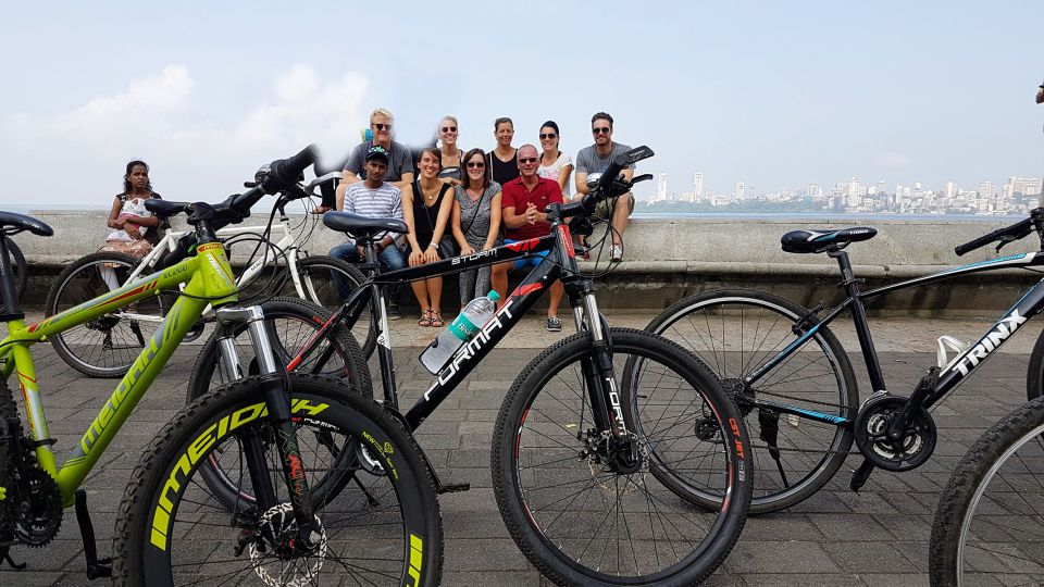 Mumbai: Early Morning Bicycle Tour - Local train ride: the city’s pulse under your feet