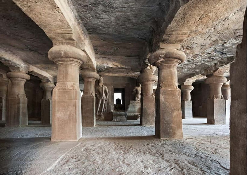 Mumbai: Elephanta Caves Private Tour with Ferry Ride - Climbing up to the 5th-century cave complex