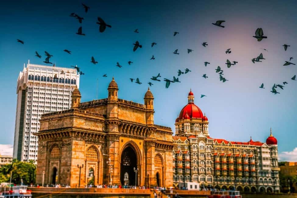 Mumbai: Full Day City Sightseeing with Lunch, Car & Guide - CST and the Oval Maidan stretch: Victorian Gothic in full scale