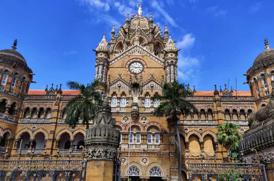 Mumbai Half-Day Guided Tour with Dhobi Ghat - Gateway of India and the Taj Mahal Palace: Mumbai’s Big Arrival Scene