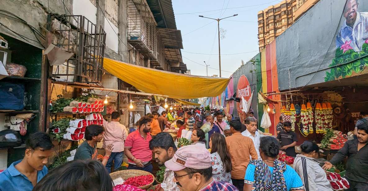Mumbai Hidden Gems : Early Morning Tour with Expert Guide - Dadar flower and vegetable markets for photos that feel close