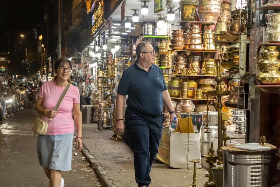 Mumbai Market and Temple Tour With Cow Shelter Visit - Why this 3-hour Mumbai markets-and-temples route makes sense