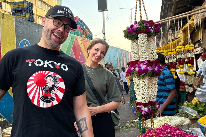 Mumbai Market and Temple Tour With Local Street Food - Key highlights you’ll actually feel