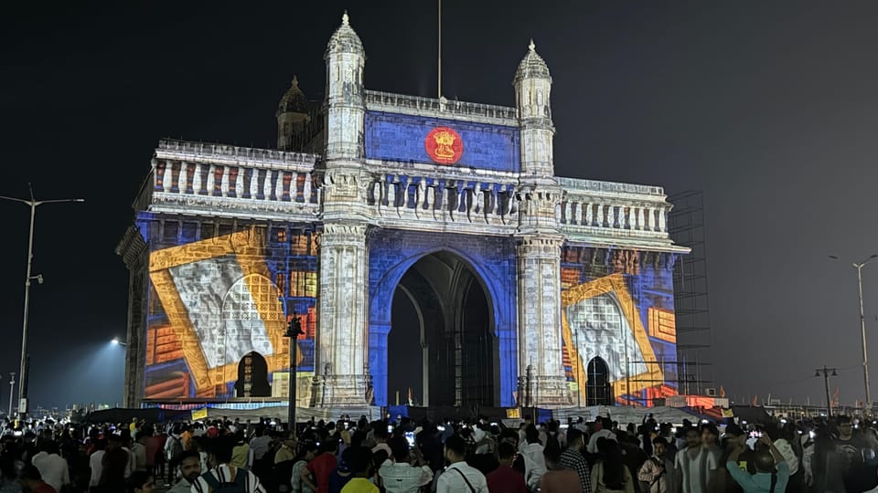 Mumbai Night Lights & Iconic Sights Tour - Chhatrapati Shivaji Maharaj Terminus: UNESCO Architecture in Full Night Lighting