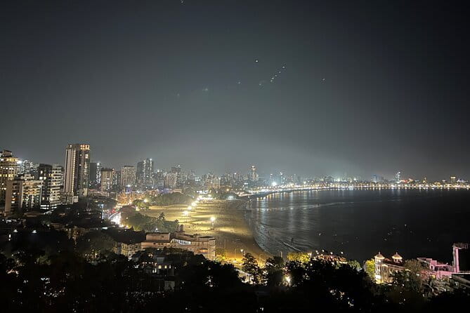 Mumbai Night Tour: Queen’s Necklace, Skyline & Heritage Lights - A 3–4 hour loop of South Mumbai at night
