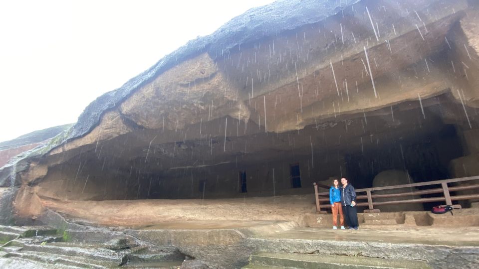 Mumbai: Private Kanheri Caves Guided Tour - Timing and Crowds at the Park Entrance: Avoiding the Friction