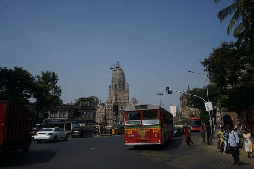Mumbai: Private Slum and Sightseeing Full-day tour - Key things that make this tour worth your time