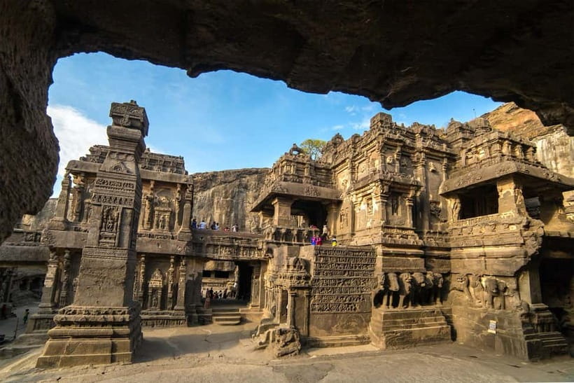 Mumbai: Same Day Tour of Ajanta & Ellora Cave's - Ajanta Caves: Frescoes and Sculpture Time (Plus Shoe-Off Logistics)