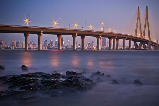 Mumbai Shore Excursions Tour in Private Vehicle - Chhatrapati Shivaji Terminus and the Short Train Ride Moment