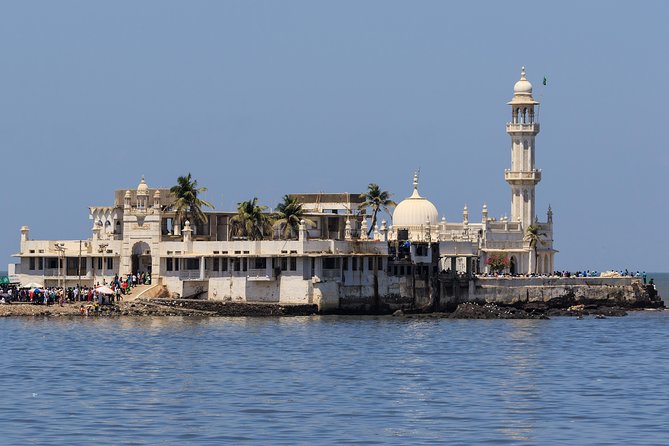 Mumbai Shore Excursions Tour in Private Vehicle - ISKCON Chowpatty and the Sri Sri Radha Gopinath Temple Stop