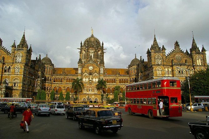 Mumbai Sightseeing Tour by Public Transport with family Lunch - Price and timing: is $50 per person good value?