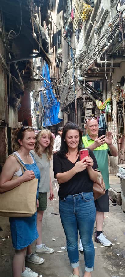 Mumbai: Slum Tour Dharavi Small Group with a Local Guide - What you’ll actually see: living, work, play, and the industries of Dharavi