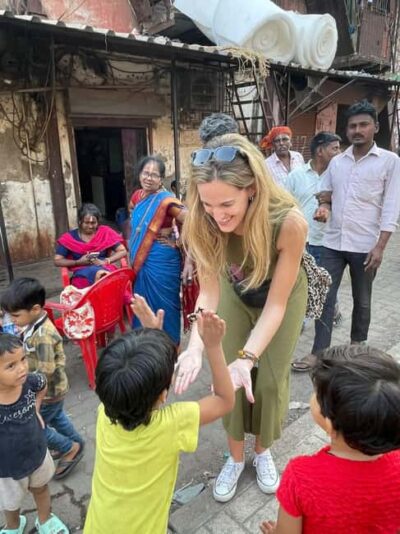 Mumbai Slum Tour - Visit Dharavi Slum with Local Guide - Price and time: what you’re really buying for $5