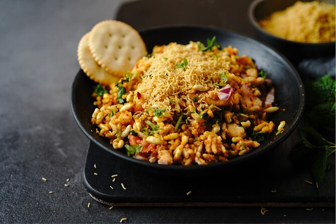 Mumbai Street Food Crawl (2 Hours Guided Food Tasting Tour) - Desserts and mouth fresheners: the finish that keeps you going