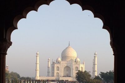 Mumbai to Agra Taj Mahal Day Trip with Return Flights and Lunch - Flights and Private Ground Transport: The Plan That Saves You From Headaches