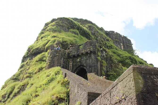 Mumbai to Lonavala Heritage and Hill Station Adventure Tour - Stop-by-Stop: Lonavala, Waterfall Town Mood, and Quick Time to Breathe