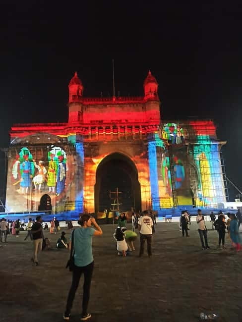Night Tour: Mumbai’s Nights & Buzzing Bazaars - Taj Mahal Palace and the Big Names You’ll Pass in the Dark
