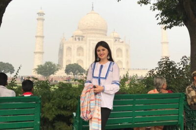 One-Day Private Taj Mahal Tour From Mumbai - Pickup, flights, and private transport (aka the part that makes or breaks a whirlwind)